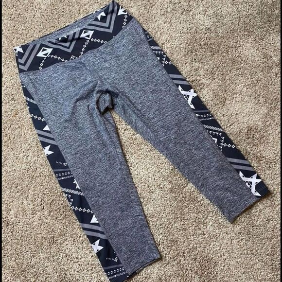 LuLaRoe Capri - Picture 1 of 5